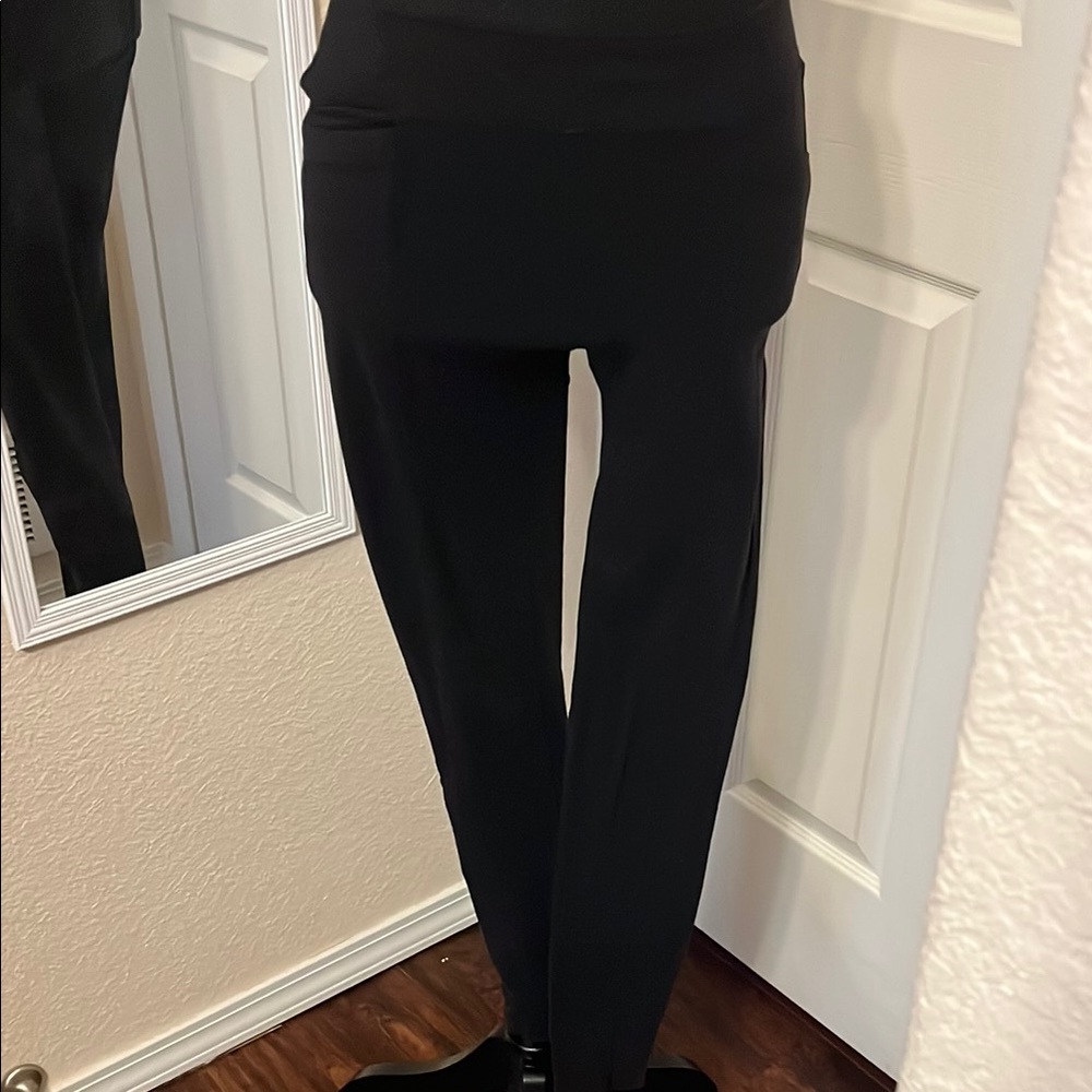 Athleta Black Straight Leg Pants Relaxed Fit